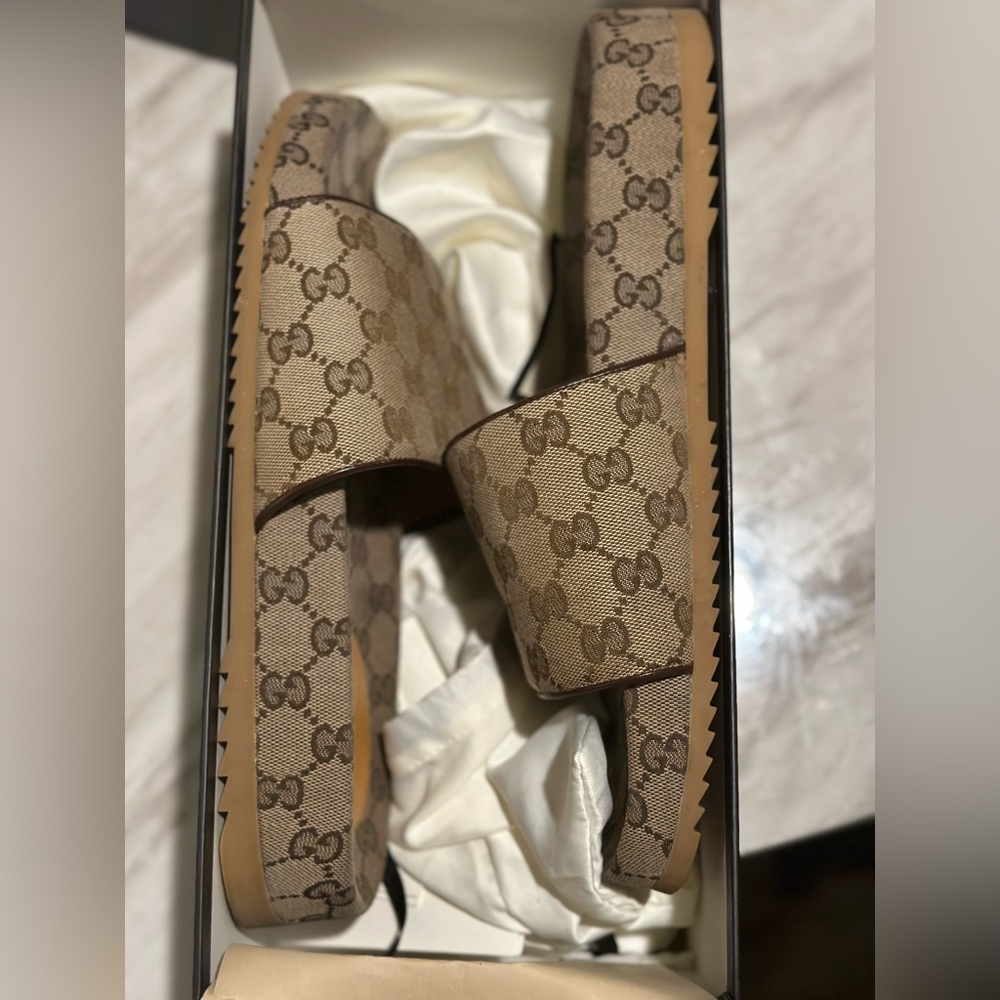 Men Gucci GG Canvas Slide Sandal